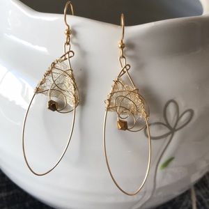 dangle earrings